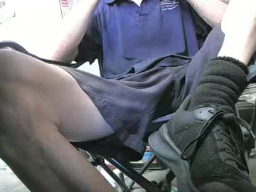 See 03oldskoolatgm online Now @ nsfw.pw