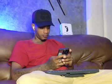 See Aaroncruz_ online Now @ nsfw.pw
