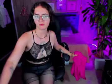 See Afroditaleclair online Now @ nsfw.pw