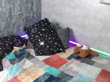 See Alex_cumfit online Now @ nsfw.pw