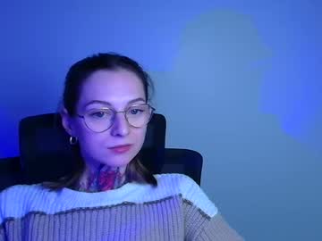 See Alexa_kittie online Now @ nsfw.pw