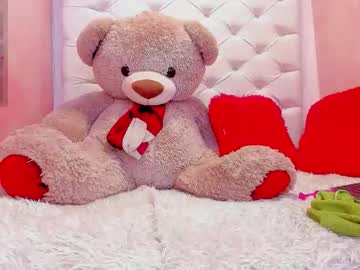 See Alicee_mature online Now @ nsfw.pw