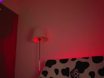 See Ambermiller04 online Now @ nsfw.pw