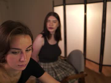 See Amourdemavie_ online Now @ nsfw.pw