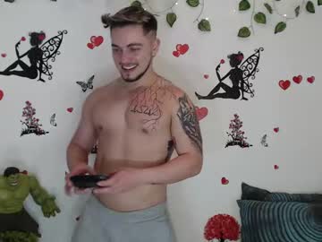 See Angel_curl online Now @ nsfw.pw