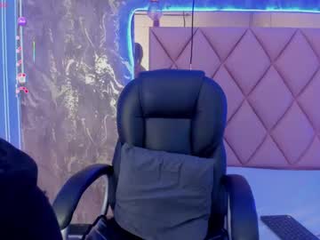 See Antonellaqueeen online Now @ nsfw.pw