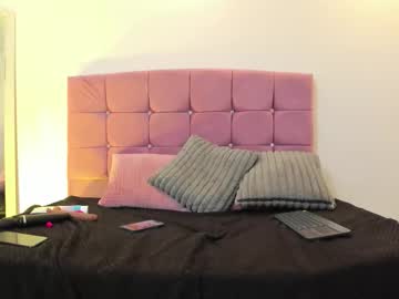 See Ayira_caramel online Now @ nsfw.pw