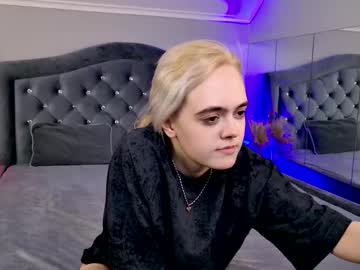 See Bambi_bloom_ online Now @ nsfw.pw