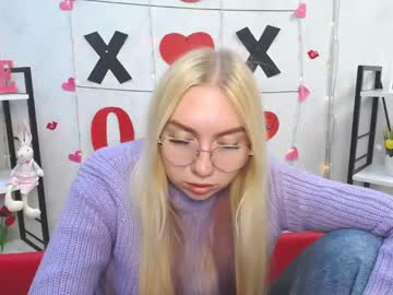 See Beatriceflyy online Now @ nsfw.pw