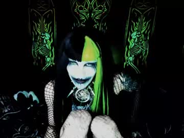 See Blasphemiangxrl online Now @ nsfw.pw