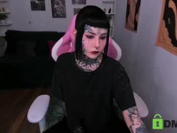 See Blood__mary online Now @ nsfw.pw