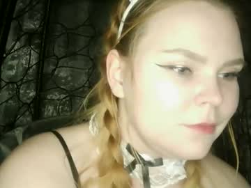 See Blushing_star online Now @ nsfw.pw