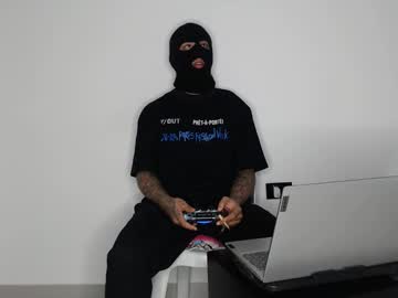 See Cash_master777 online Now @ nsfw.pw