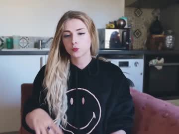 See Ce_leste_ online Now @ nsfw.pw