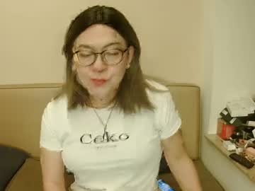 See Crazychika online Now @ nsfw.pw