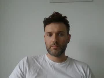 See Damian_ezra online Now @ nsfw.pw