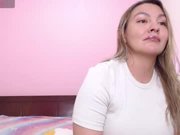 See Danika_bellaa online Now @ nsfw.pw