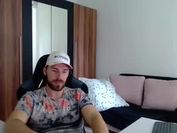 See Darius_94 online Now @ nsfw.pw