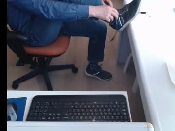 See Dutchpornking2 online Now @ nsfw.pw