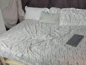 See Energio_19 online Now @ nsfw.pw