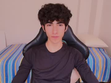 See Eren_nova online Now @ nsfw.pw