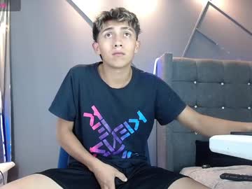 See Ethann1_ online Now @ nsfw.pw