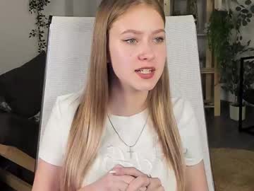 See Evemundie online Now @ nsfw.pw