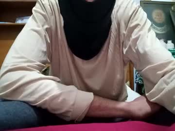 See Ezz_3zoo1 online Now @ nsfw.pw