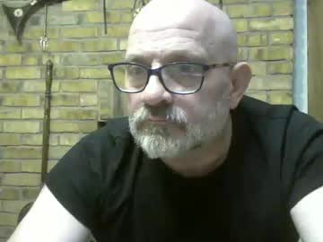 See F1zzeek online Now @ nsfw.pw