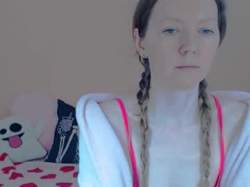 See Fanatka online Now @ nsfw.pw