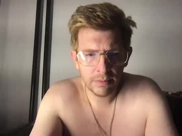 See Freddyfootball online Now @ nsfw.pw