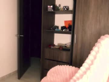 See Giny_bean online Now @ nsfw.pw