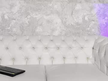 See Gio_carangi online Now @ nsfw.pw