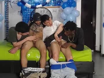 See Gnecos online Now @ nsfw.pw