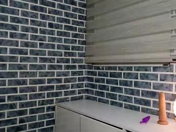 See Hanna_moons online Now @ nsfw.pw