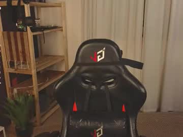 See Hotlaracroft online Now @ nsfw.pw