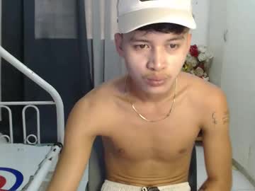 See Itzme_john online Now @ nsfw.pw