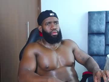 See James_bbcmuscle online Now @ nsfw.pw