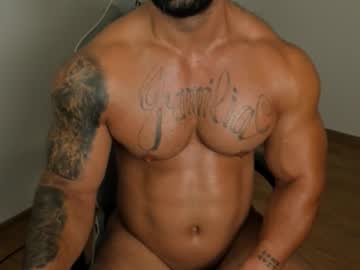 See Jaxonhunk online Now @ nsfw.pw