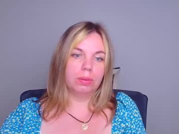 See Jennifer_moree online Now @ nsfw.pw