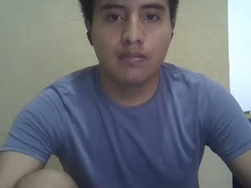 See Julianalvarez95 online Now @ nsfw.pw