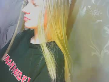 See Karolynafox online Now @ nsfw.pw