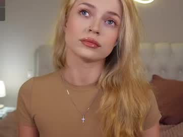 See Kelly_peachpiee online Now @ nsfw.pw