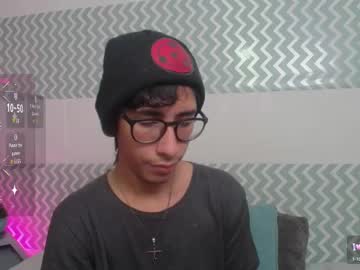 See Kingdanny_8 online Now @ nsfw.pw