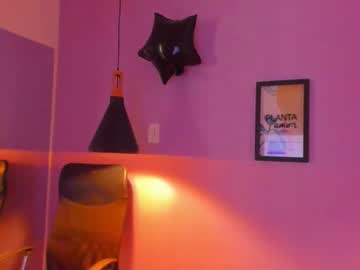 See Lanablake_ online Now @ nsfw.pw