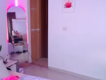 See Laurenvera_ online Now @ nsfw.pw