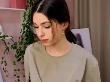 See Leandraconcatelli online Now @ nsfw.pw