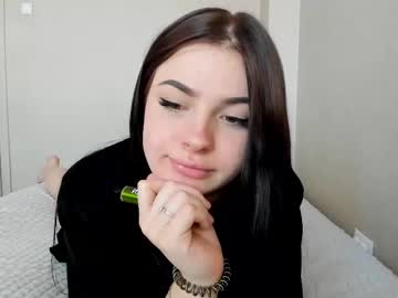 See Lisaanddenis online Now @ nsfw.pw