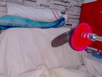 See Luciaaah online Now @ nsfw.pw