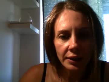 See Luciemack online Now @ nsfw.pw